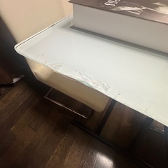 昇降式 ダイニング　ガラステーブルの画像