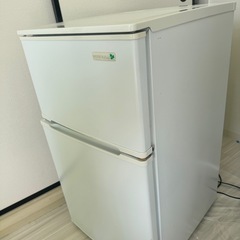 HERBRelax YRZ-C09B1 ヤマダ電機オリジナル 直冷式冷蔵庫 (90L)の画像