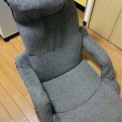 座イス　ひじ掛け付き・リクライニング式の画像