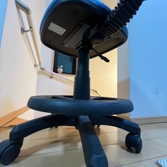 学習イス チェア ニトリで確か8000円ぐらいだった気がします。の画像