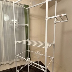 　ニトリ　折りたたみできる大容量室内物干しの画像