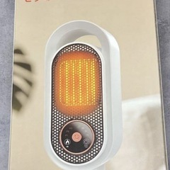 新品❤️セラミック式ヒーター 足元 コンパクト　電動ストーブ LED表示パネルの画像