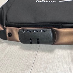 新品　未使用　ボディバッグ メンズ ショルダーバッグの画像