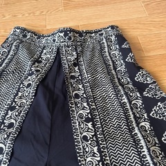 美品 ガウチョパンツ ワイドパンツ ウエストゴム②の画像