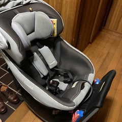 Combi チャイルドシートの画像