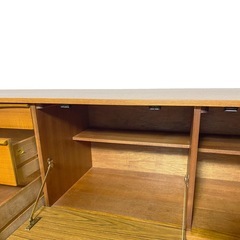 Stonehill furniture, 70’s Teak Sideboardの画像
