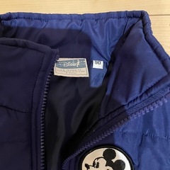 ミッキーマウス　アウター　90cm
の画像