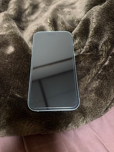 お取引中　　iPhone15   128g