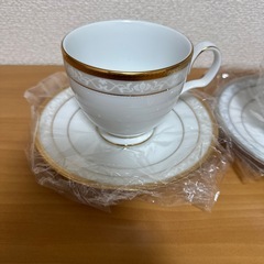 ノリタケ ハンプシャーゴールド カップ＆ソーサー ペア　などまとめうりまとめ売りの画像