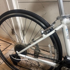 GIANT エスケープR3 クロスバイク ホワイト 700C の画像