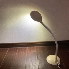 ニトリ　デスクライトの画像