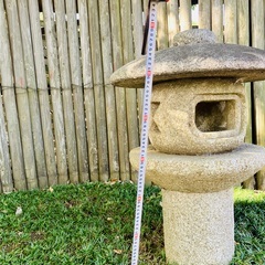 石灯篭　小ぶりな高さ７２cmの画像