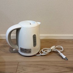 Nsimple 電気ケトル(1.2L)の画像