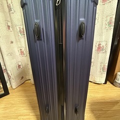 未使用キャリーケースの画像