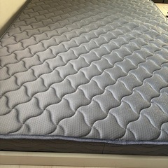 ローベッド　ダブル　照明、コンセント付きの画像