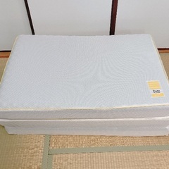 西川シングル三つ折りマットレス dots の画像