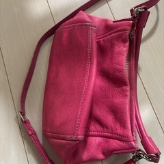 Kate spade(ケイトスペード)ショルダーバッグ
の画像