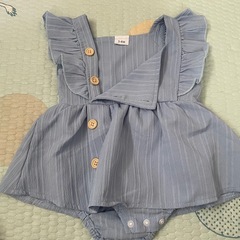 ロンパース3枚の画像