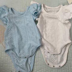 ロンパース3枚の画像