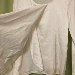 白キレイめ　　ロンＴ　長袖の画像