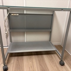 机 ガラス天板 コンセント キャスターの画像