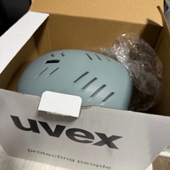 uvex(ウベックス) スキースノーボードバイザーヘルメットの画像