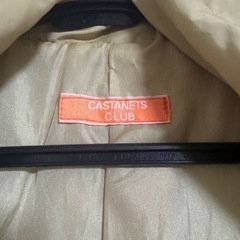 CASTANETS CLUB ベージュロングダウンジャケットの画像