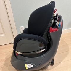 アップリカ　チャイルドシート　ディアターンプラスの画像