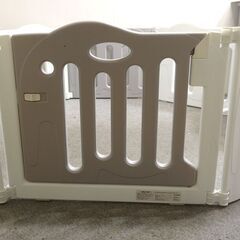 0220539905■ 日本育児 ベビーサークル たためる パウーの画像