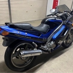 ZZR250　の画像