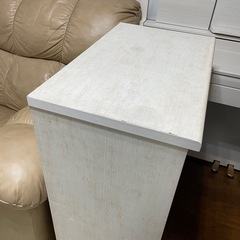 ニトリ キャビネット リズバレーの画像