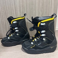 スノーボード靴 24cm 小さめの画像