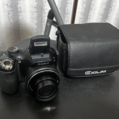 CASIO 一眼レフ　デジタルカメラ  EX-FH20の画像