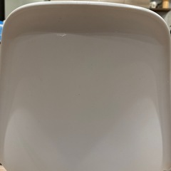 ダイニングチェアー　プラスチック
製の画像