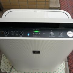 シャープ　空気清浄機　２０２０年製の画像