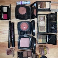 メイク用品の画像