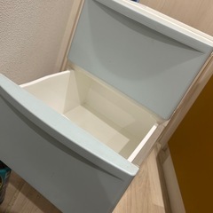 ニトリ 壁付きチェスト3段の画像