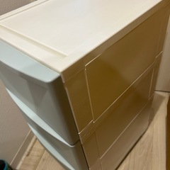 ニトリ 壁付きチェスト3段の画像