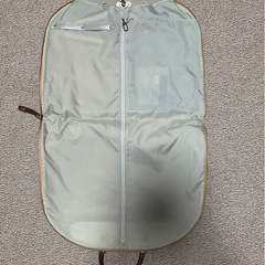 ガーメントバックの画像