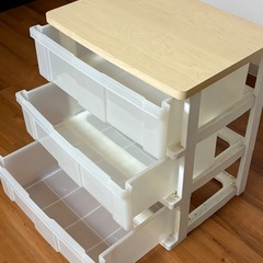 引き出し衣類ケースの画像
