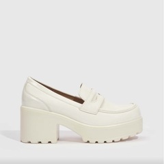 🤍超美品 アイボリーローファーの画像