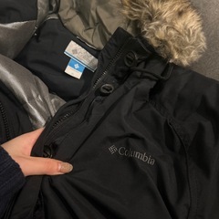 Colombia ダウンコートXLの画像