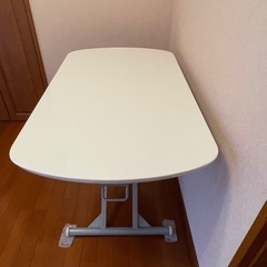 テーブルの画像