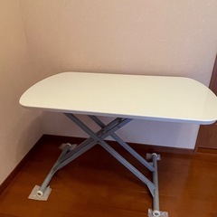 テーブルの画像