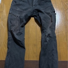 履かなくなったズボン