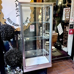 【昭和レトロ✨】照明付きガラスショーケースの画像
