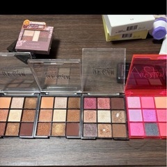 アイシャドウおまとめの画像