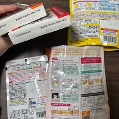 離乳食 1つ開封済の画像