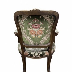 【猫脚イタリア家具🇮🇹】肘掛け1人掛け椅子の画像