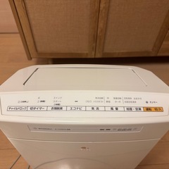 Panasonic 加湿空気清浄機 F-VE40XJ 2013年製の画像